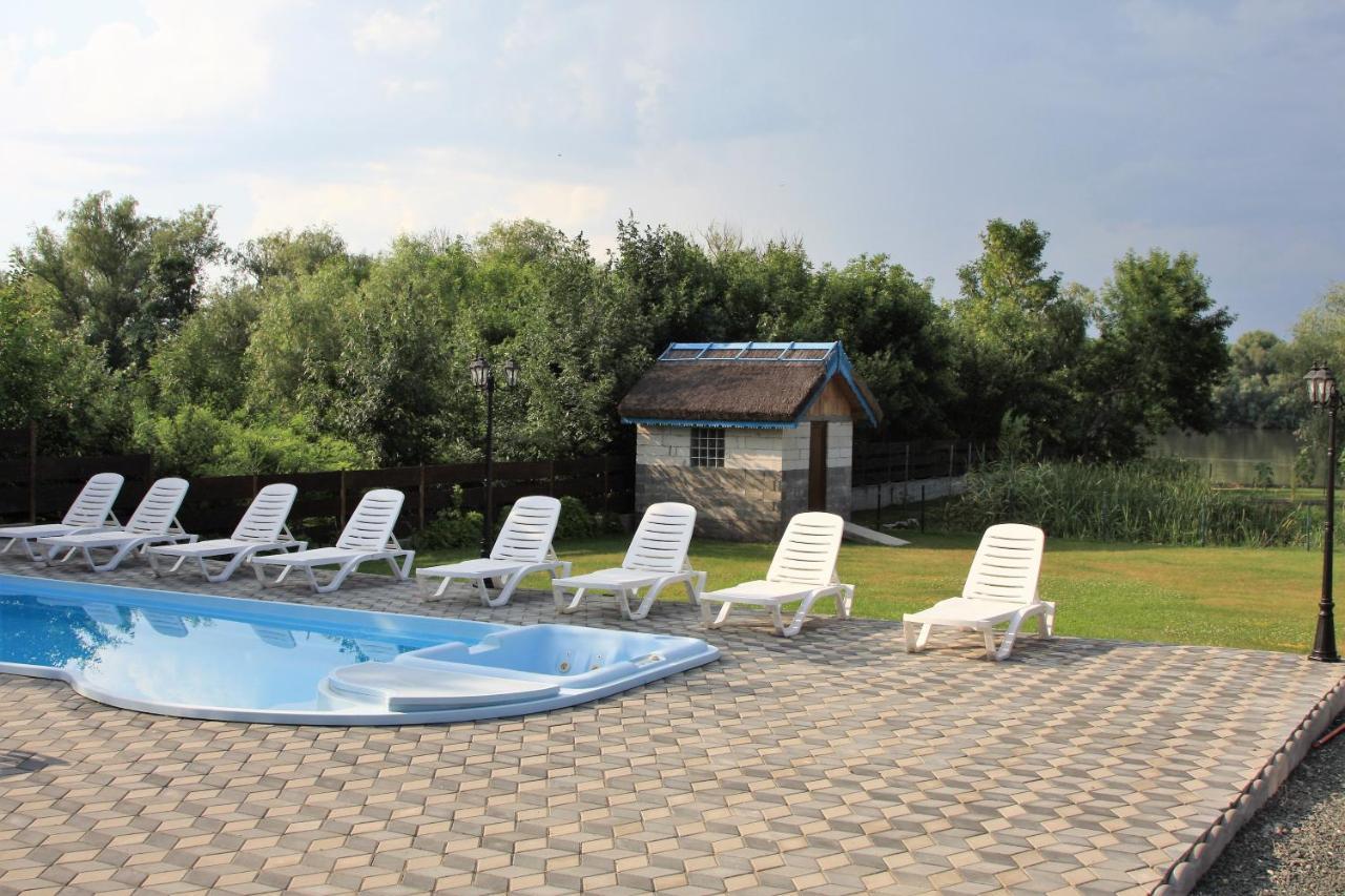 Camere De Inchiriat Baltenii De Sus Luaran gambar