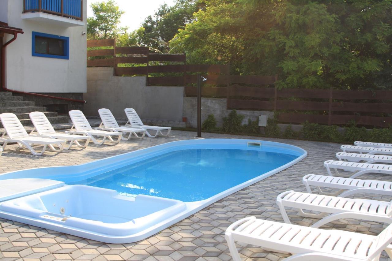 Camere De Inchiriat Baltenii De Sus Luaran gambar