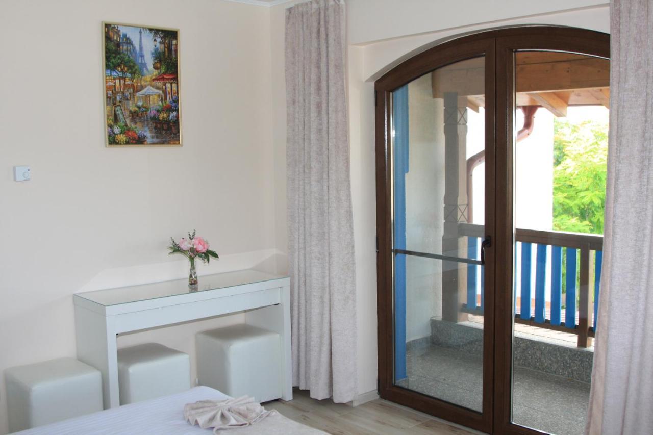 Camere De Inchiriat Baltenii De Sus Luaran gambar