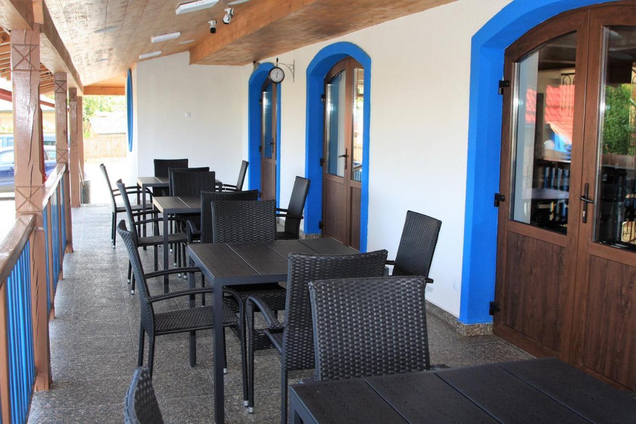 Camere De Inchiriat Baltenii De Sus Luaran gambar