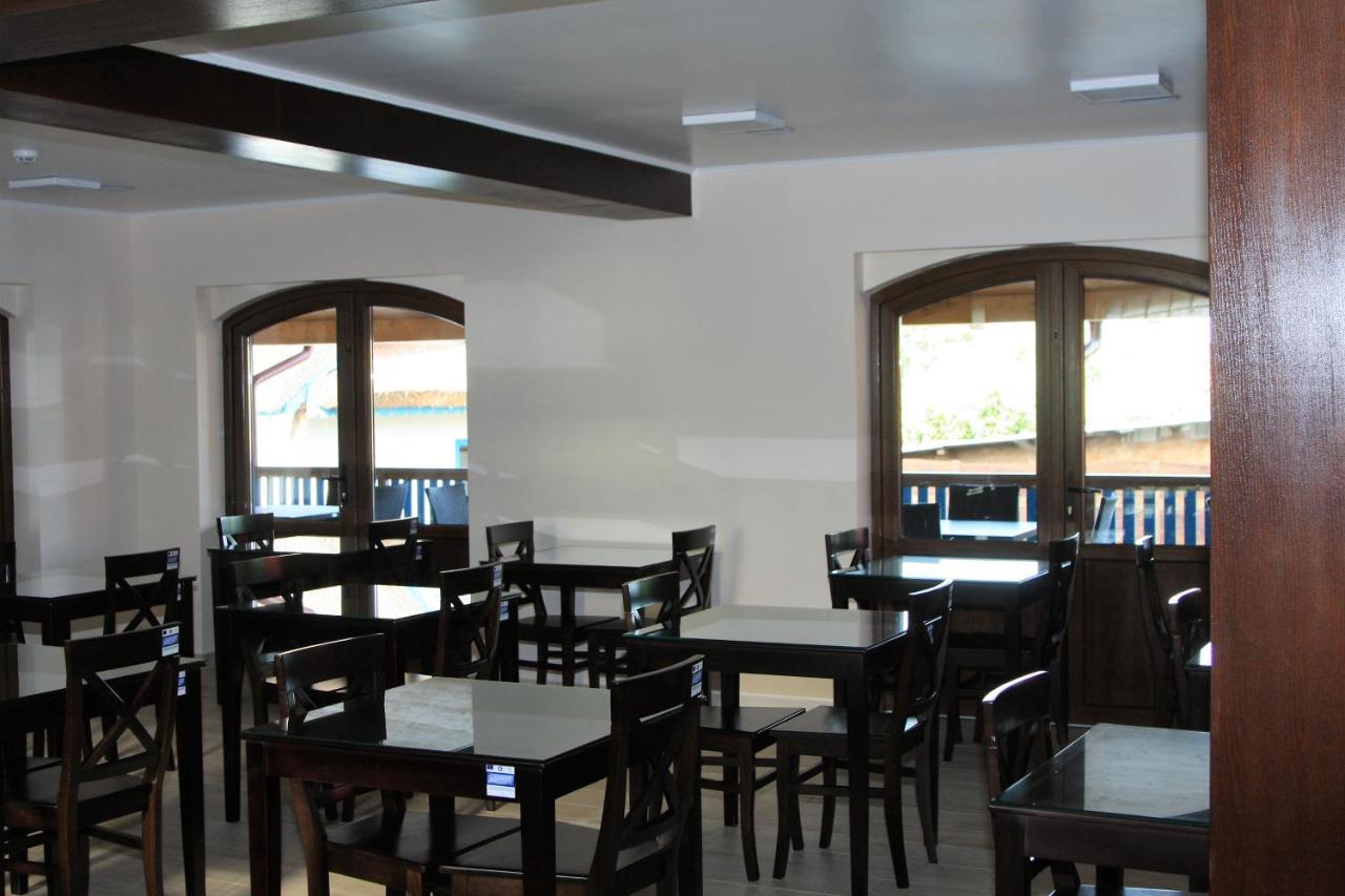 Camere De Inchiriat Baltenii De Sus Luaran gambar