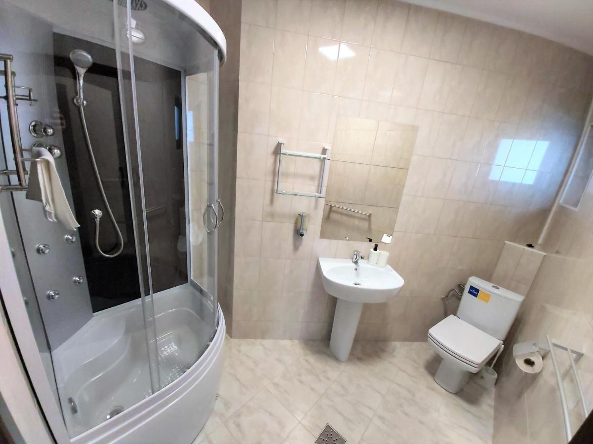Camere De Inchiriat Baltenii De Sus Luaran gambar
