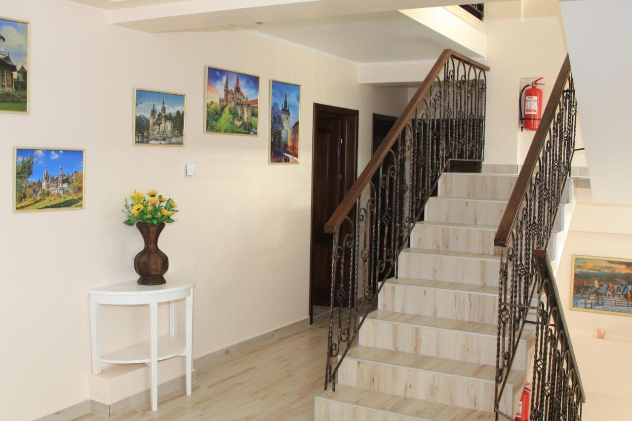Camere De Inchiriat Baltenii De Sus Luaran gambar